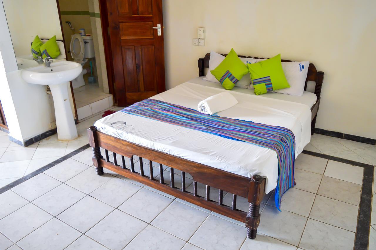 Sanana Conference Center And Holiday Resort Mombasa Dış mekan fotoğraf